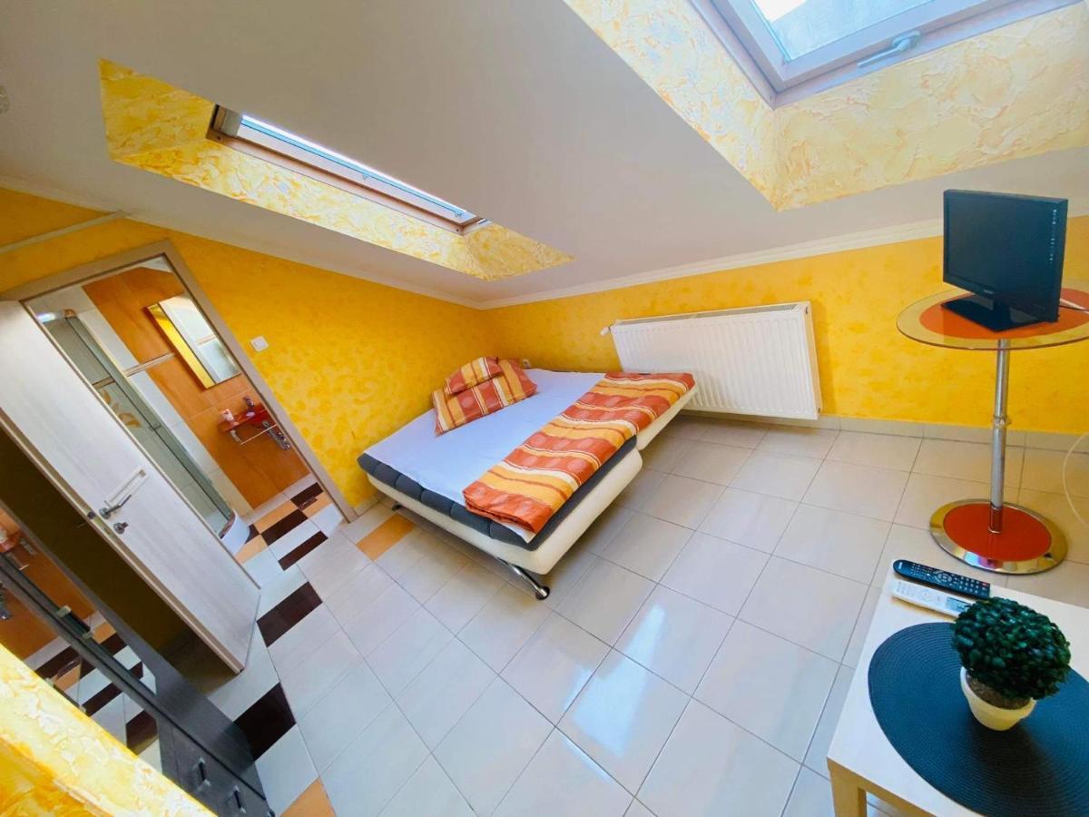 Box Vendégház Nagykáta Habitación foto