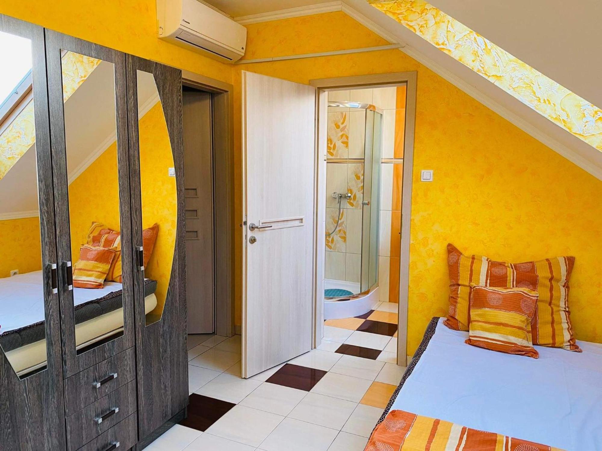 Box Vendégház Nagykáta Habitación foto