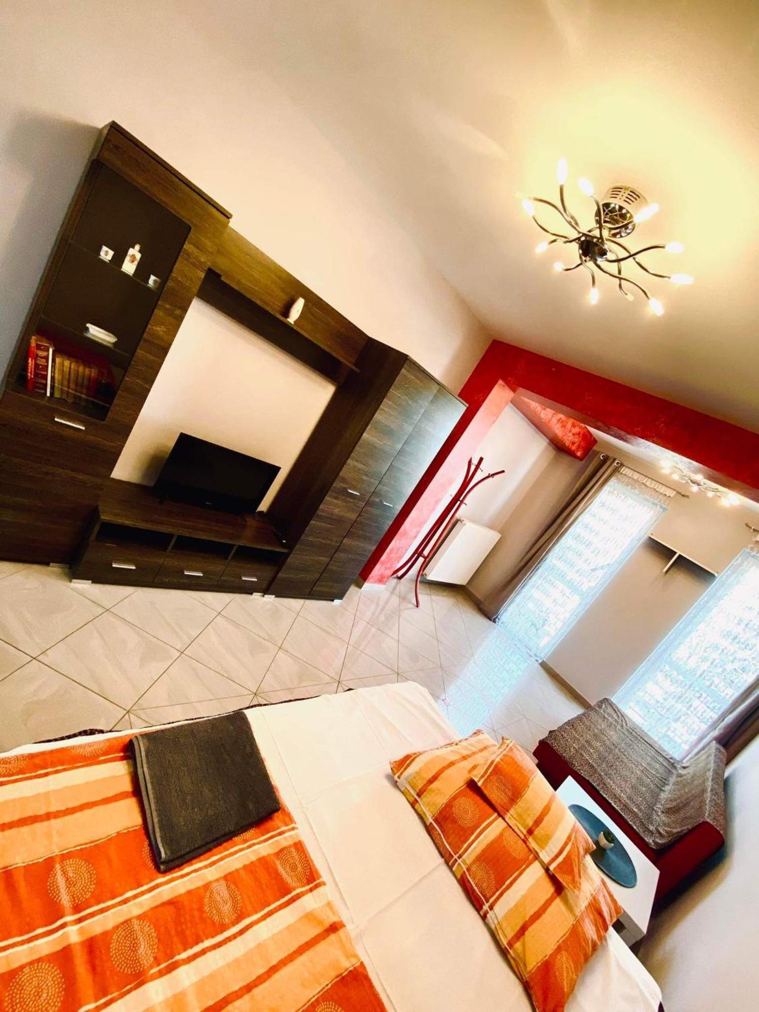 Box Vendégház Nagykáta Habitación foto